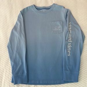 Vineyard Vines boys ombré blue long sleeve tshirt size small (8/10)